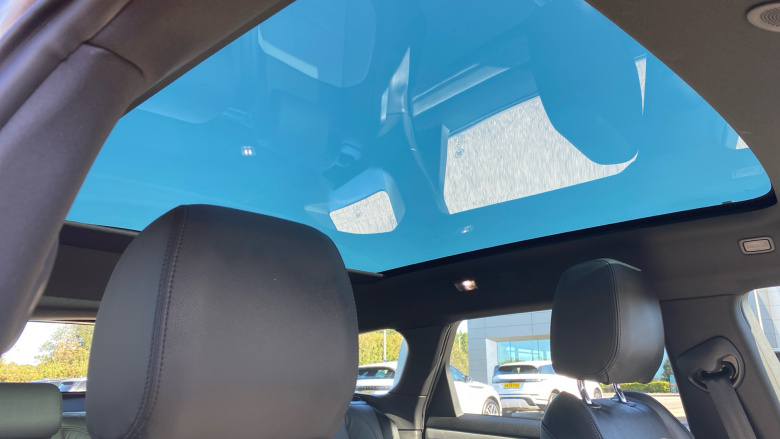 Land Rover Range Rover Evoque 2.0 D200 R-Dynamic SE 5dr Auto Diesel Hatchback